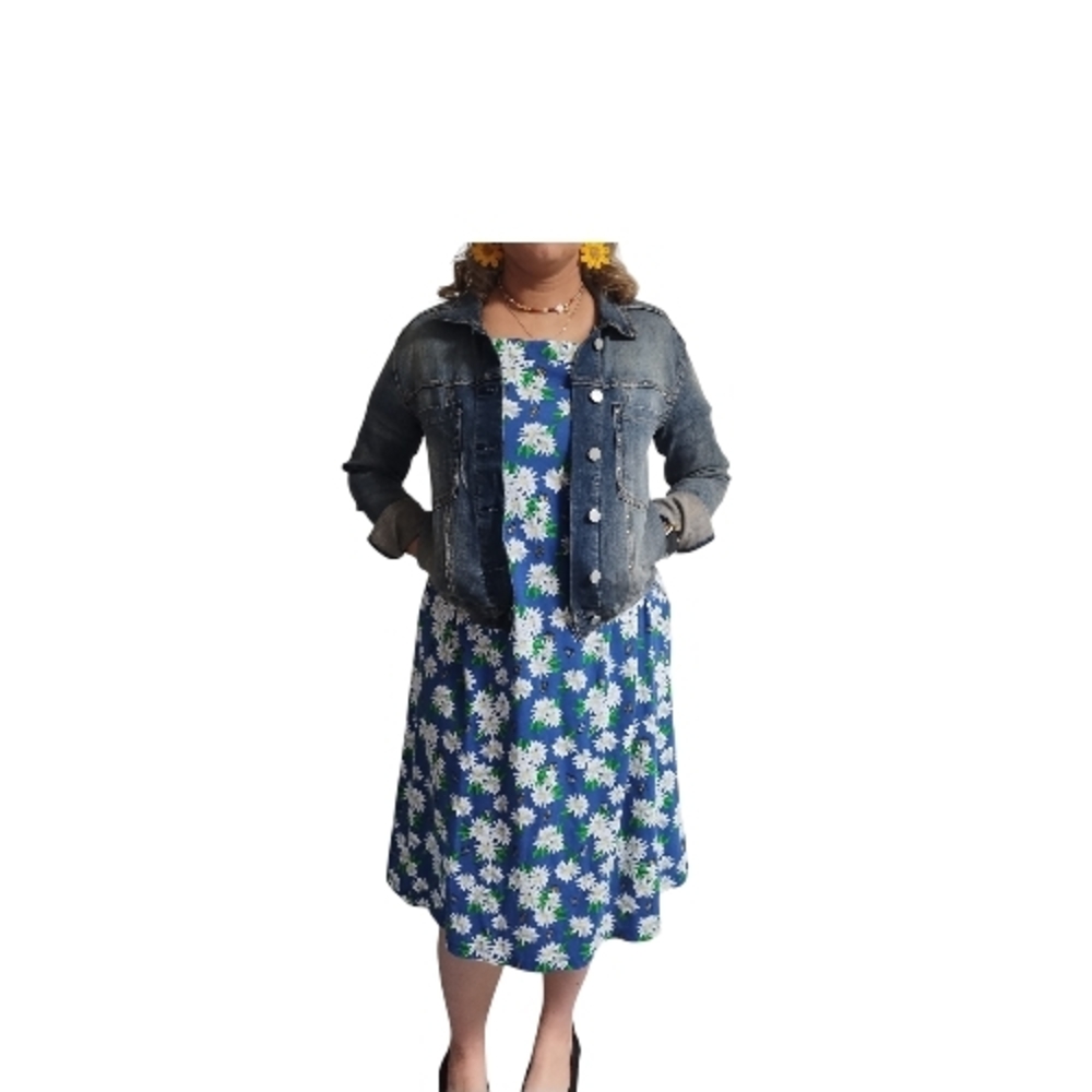 Chic Floral Midi Dress in Blue